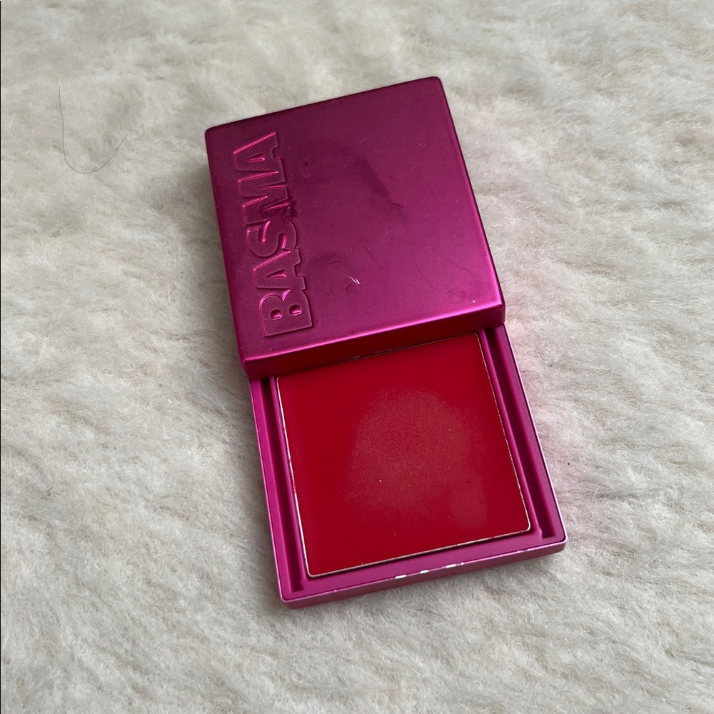 Basma Beauty Cream Blush in Cherry Red